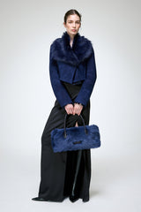 Yva - Blaue Lammfelljacke