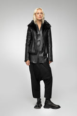 Schwarze Lammfelljacke