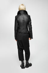Schwarze Lammfelljacke