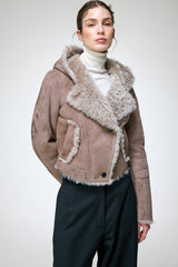Ida - Steinfarbene Lammfelljacke