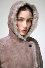 Ida - Steinfarbene Lammfelljacke