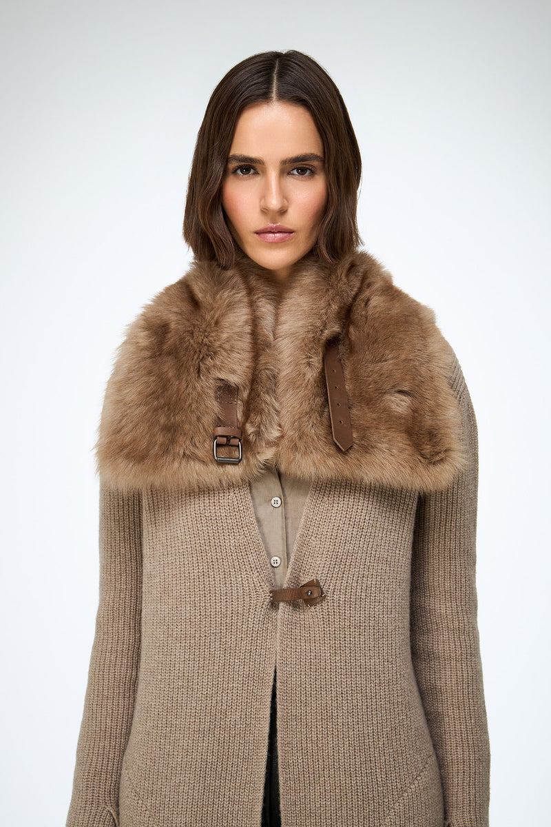 Jacotte -  Sand Neckwarmer