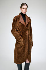 Karin - Dunkelbrauner Lammfellmantel