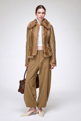 Estela - Kamelbraune Lammfelljacke