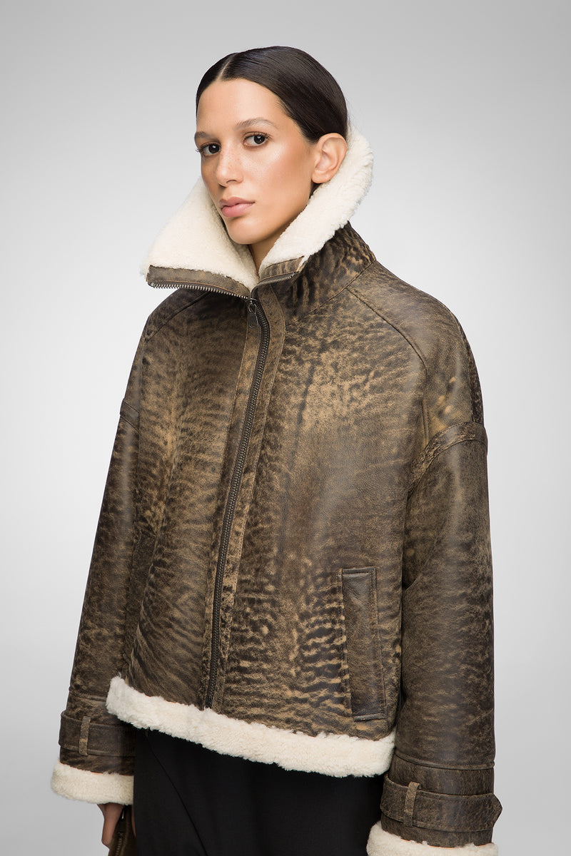 Carmen - Braune Lammfelljacke