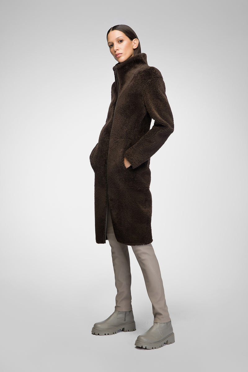 Julia - Brauner Shearling-Mantel