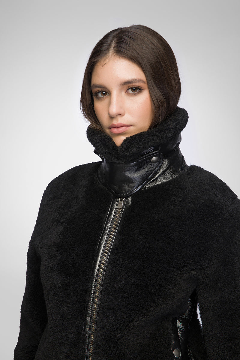 Elise - Schwarze Shearling-Jacke